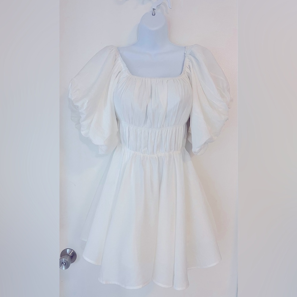 ALTAR’D STATE Puff Sleeve Milkmaid Dress M NEW!